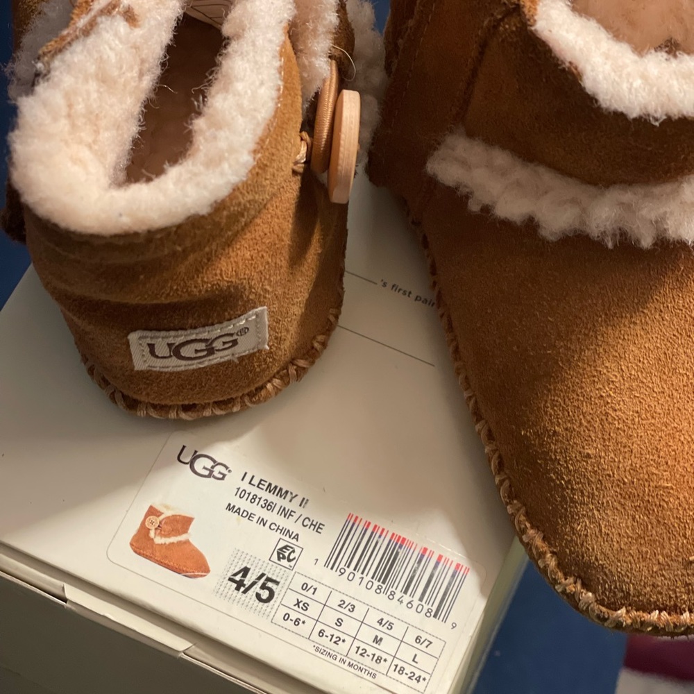 Infant uggs